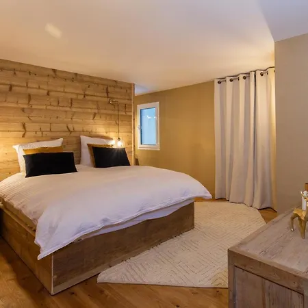 Chalet Bois Dore